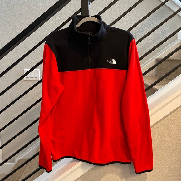 THE NORTH FACE TKA Glacier Quarter Zip Fleece Pullover in Red / Black size M - Picture 2 of 4